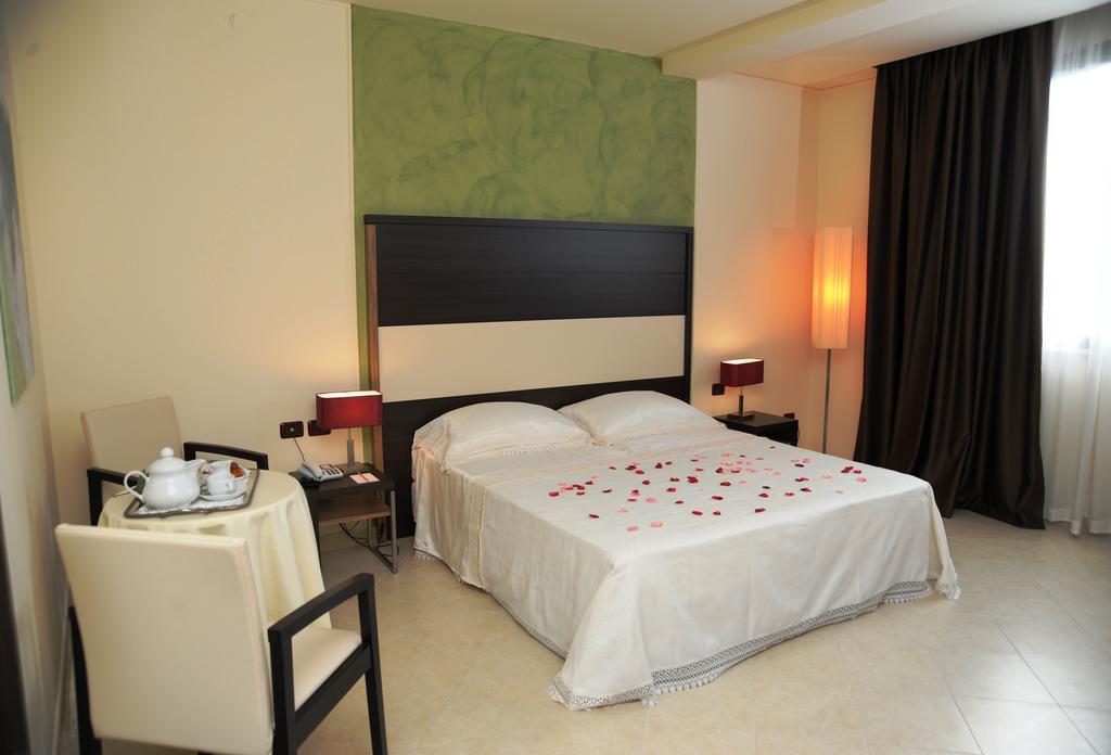 Viola Palace Hotel 4*