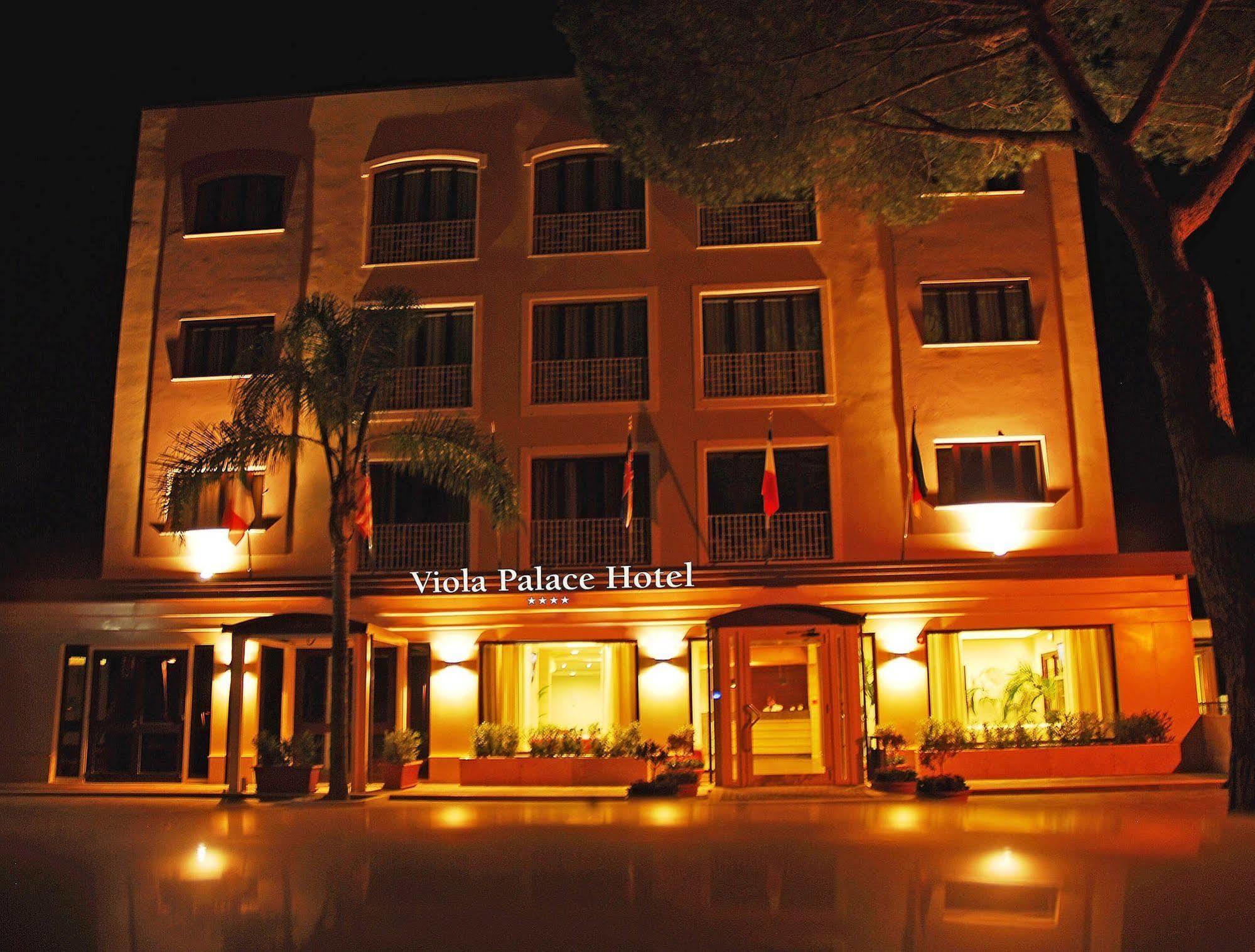 Viola Palace