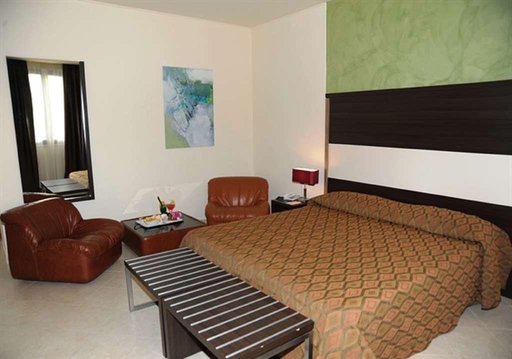 Viola Palace 4*