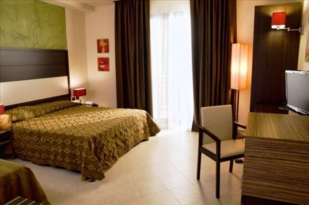 Viola Palace 4*